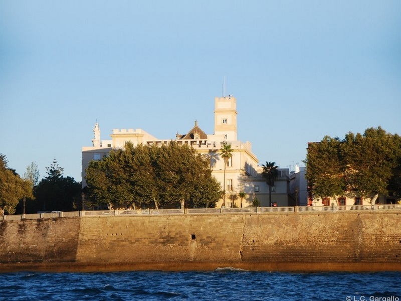 Imagen de Muralla abaluartada de Cádiz