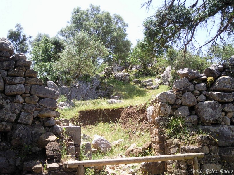 Imagen de Recinto fortificado de Ocuri